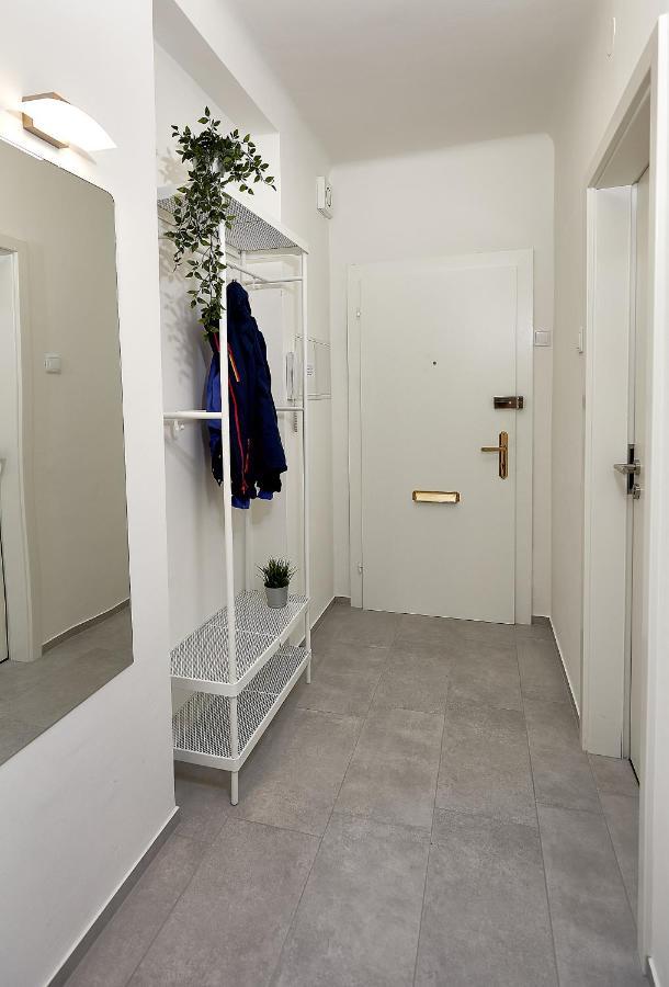 Gemuetliche Wohnung In Zentraler Lage Graz Extérieur photo